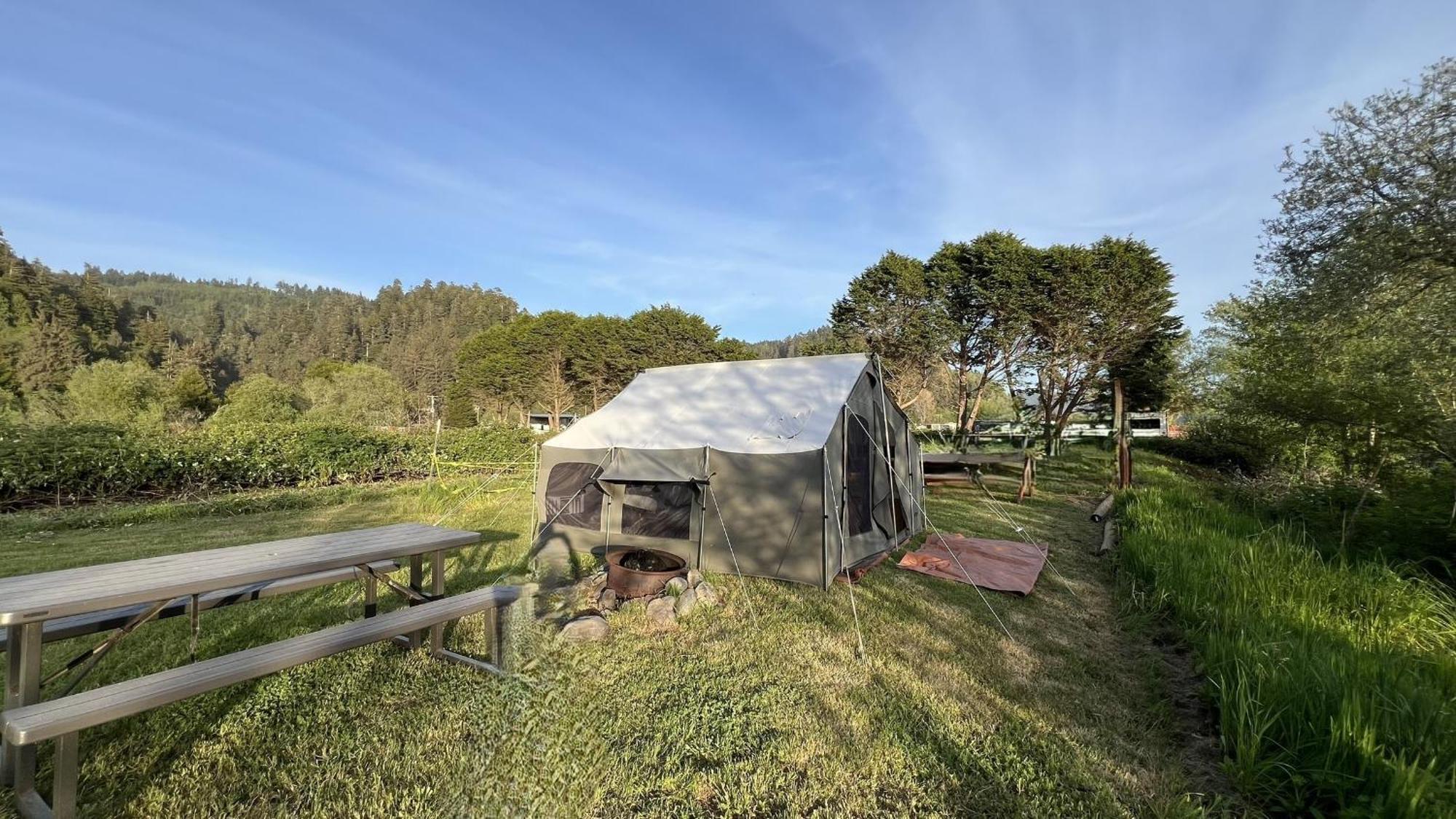 Glamping Tent On The River كلاماث المظهر الخارجي الصورة